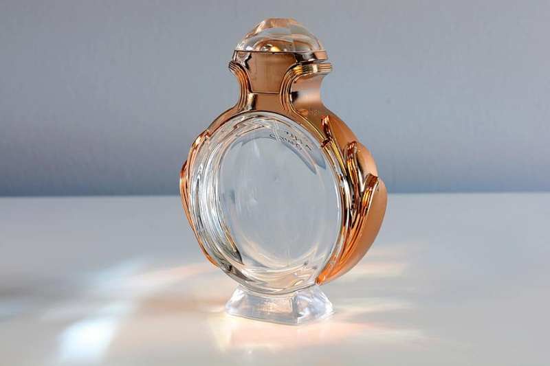 Joyas en envases de cristal